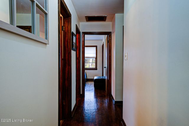 4803 Chenoweth Run Rd, Louisville, KY 40299