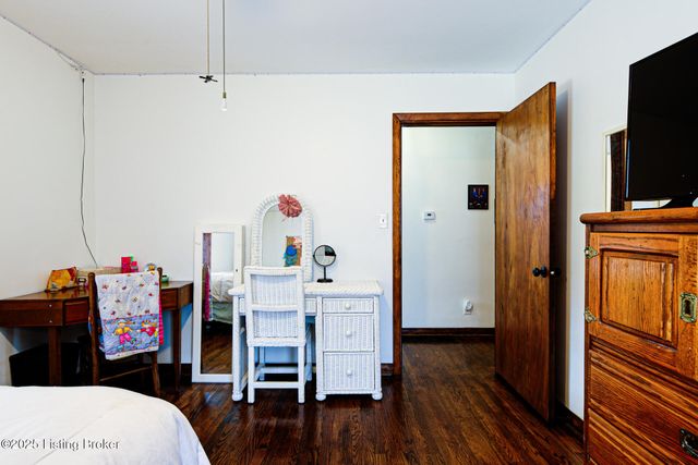 4803 Chenoweth Run Rd, Louisville, KY 40299