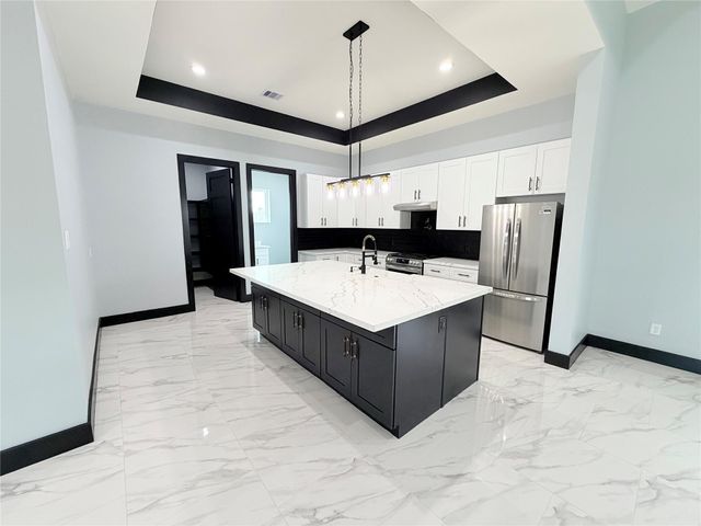 3086 Road 66123, Dayton, TX 77535