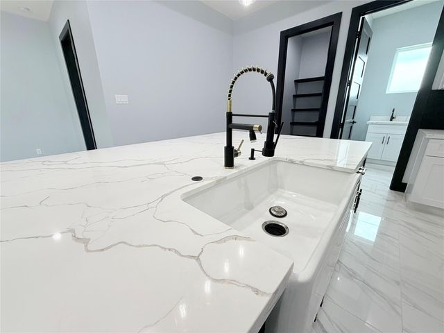 3086 Road 66123, Dayton, TX 77535