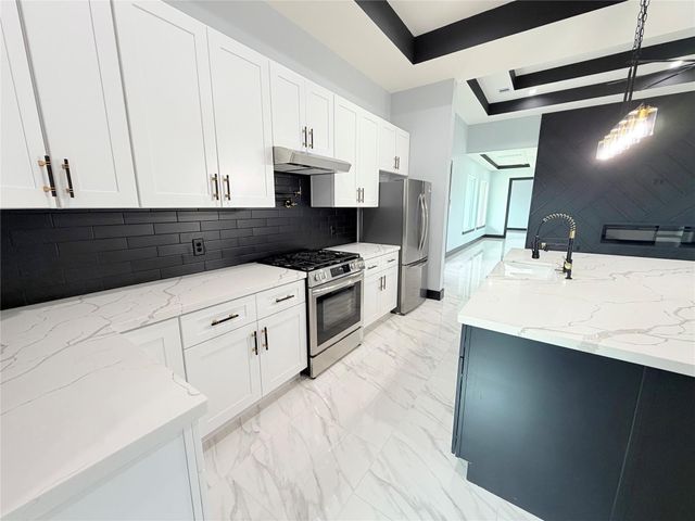 3086 Road 66123, Dayton, TX 77535