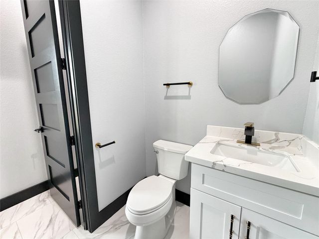 3086 Road 66123, Dayton, TX 77535