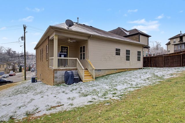 140 Tulip Grove Pt, Hermitage, TN 37076