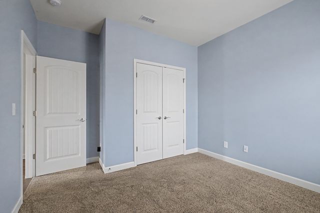 140 Tulip Grove Pt, Hermitage, TN 37076