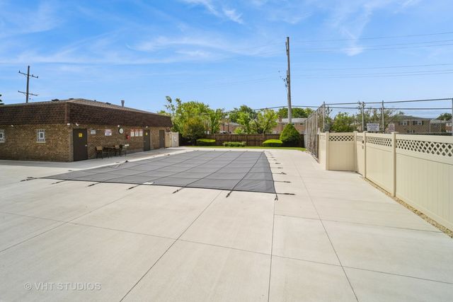 9622 Bianco Terrace D, Des Plaines, IL 60016