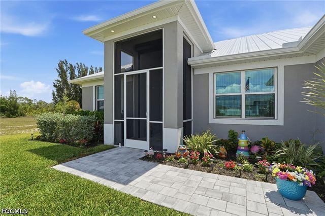 1825 NW 31st AVE, Cape Coral, FL 33993