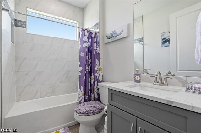 1825 NW 31st AVE, Cape Coral, FL 33993
