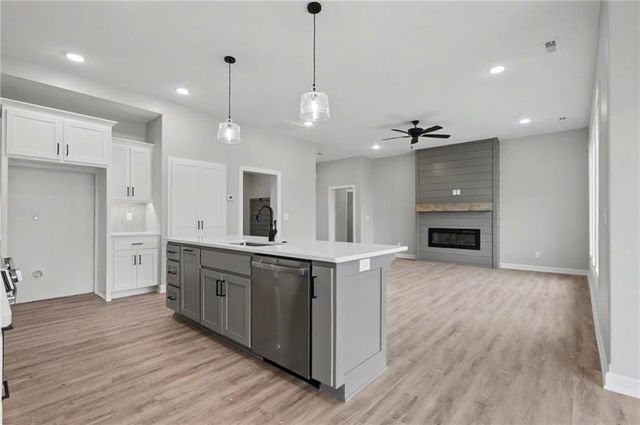 1210 Alexander Court, Ottawa, KS 66067