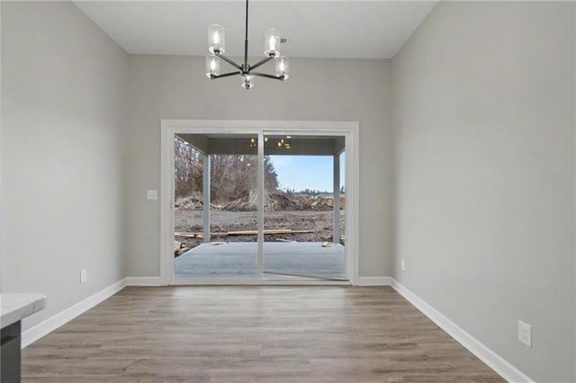 1210 Alexander Court, Ottawa, KS 66067