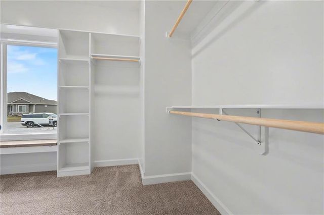 1210 Alexander Court, Ottawa, KS 66067