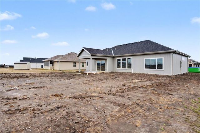 1210 Alexander Court, Ottawa, KS 66067