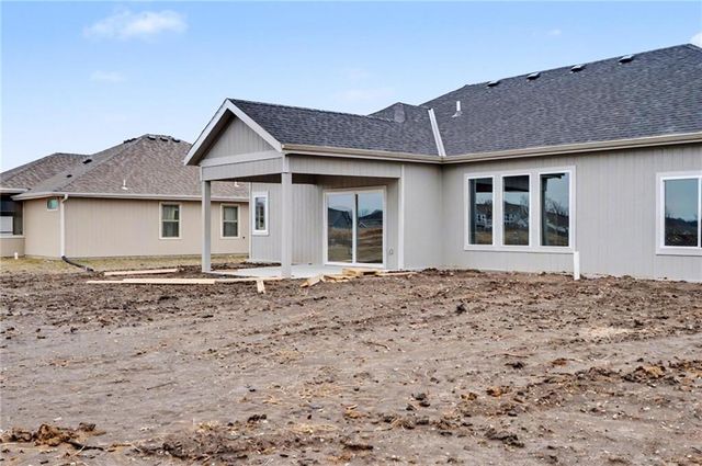 1210 Alexander Court, Ottawa, KS 66067