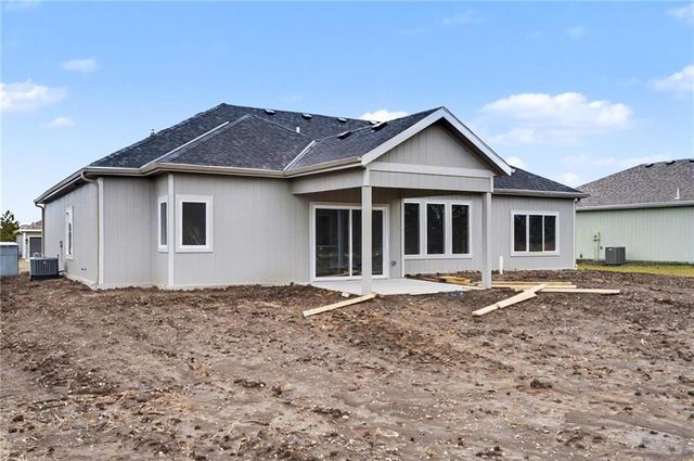 1210 Alexander Court, Ottawa, KS 66067