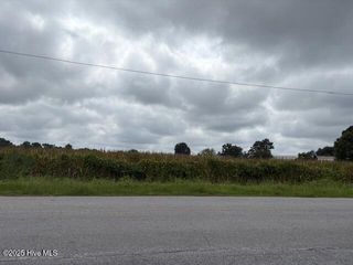 2b N Queen Street, NC 28501