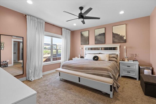 2586 Tiffin Way, Medford, OR 97504