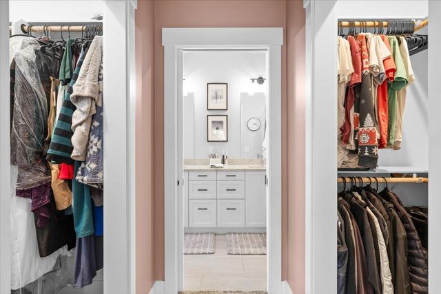 2586 Tiffin Way, Medford, OR 97504