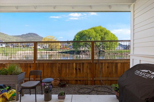 2586 Tiffin Way, Medford, OR 97504