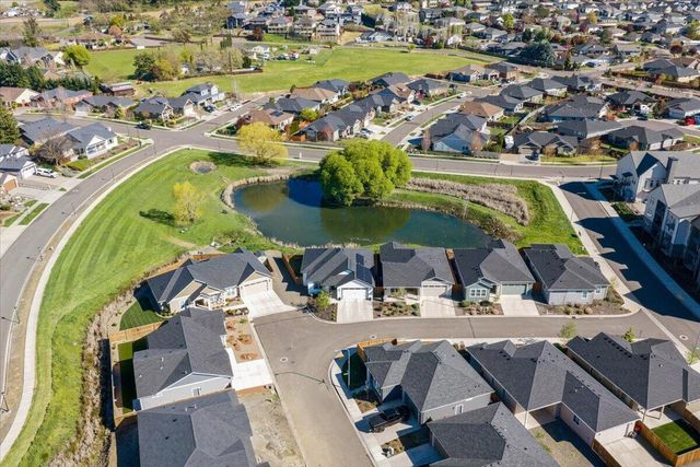 2586 Tiffin Way, Medford, OR 97504