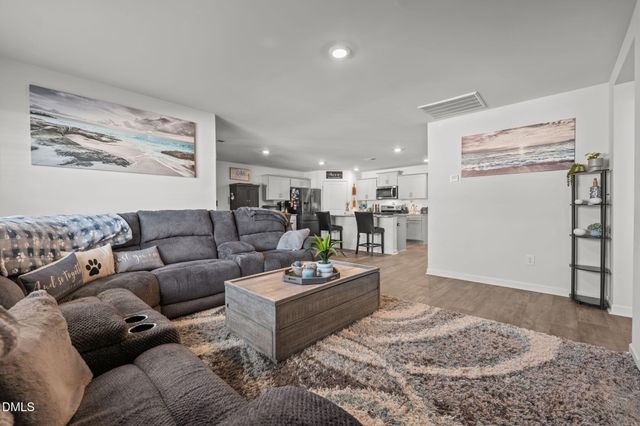 1754 Carter Daniel Drive, Graham, NC 27253