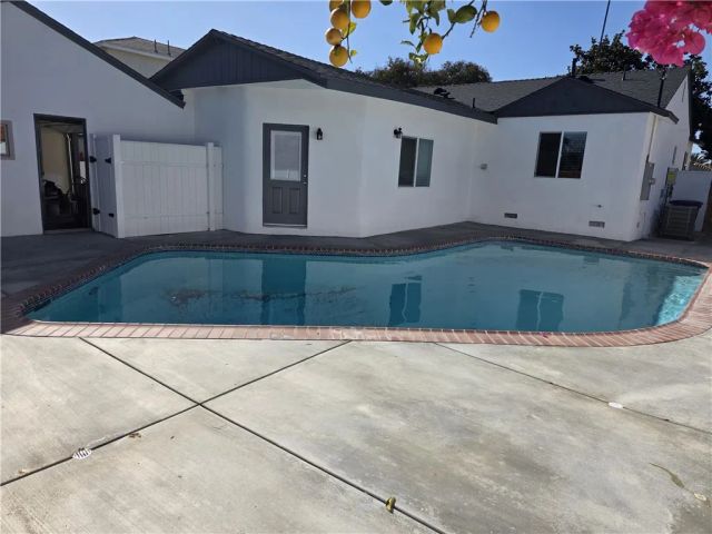 5344 Adenmoor, Lakewood, CA 90713