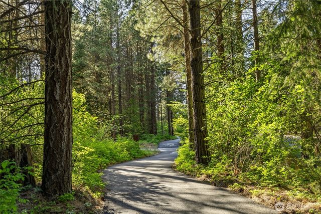 940 Iron Monarch Loop, Cle Elum, WA 98922