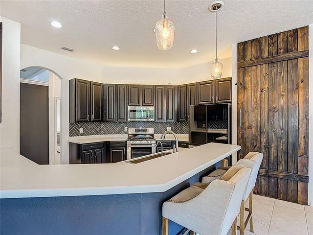 12919 FRAMINGHAM COURT, Tampa, FL 33626