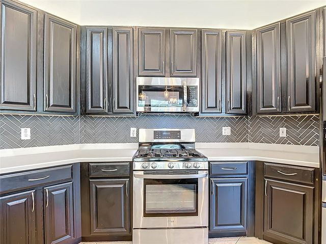 12919 FRAMINGHAM COURT, Tampa, FL 33626