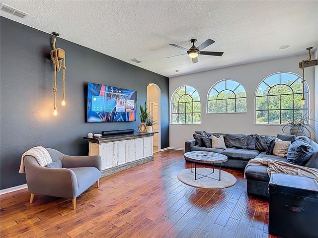 12919 FRAMINGHAM COURT, Tampa, FL 33626