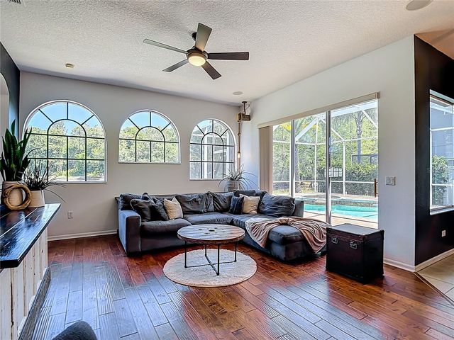 12919 FRAMINGHAM COURT, Tampa, FL 33626