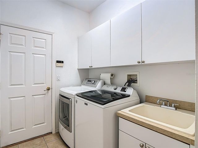 12919 FRAMINGHAM COURT, Tampa, FL 33626