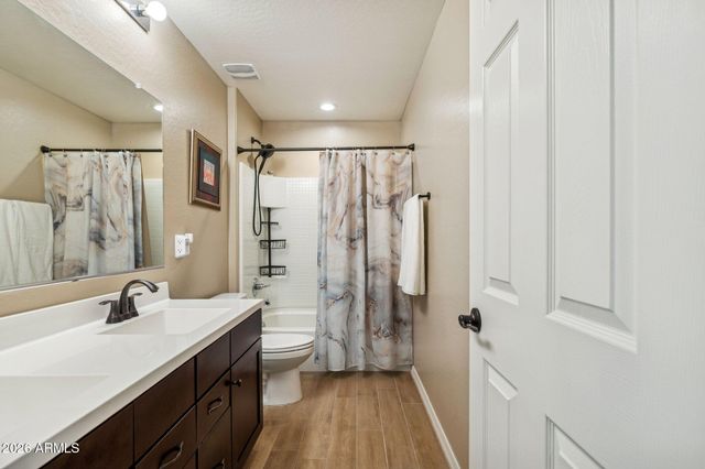 17388 W BENT TREE Drive, Surprise, AZ 85387