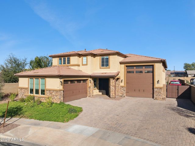 17388 W BENT TREE Drive, Surprise, AZ 85387