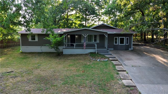 16 Amesbury Lane, Bella Vista, AR 72715