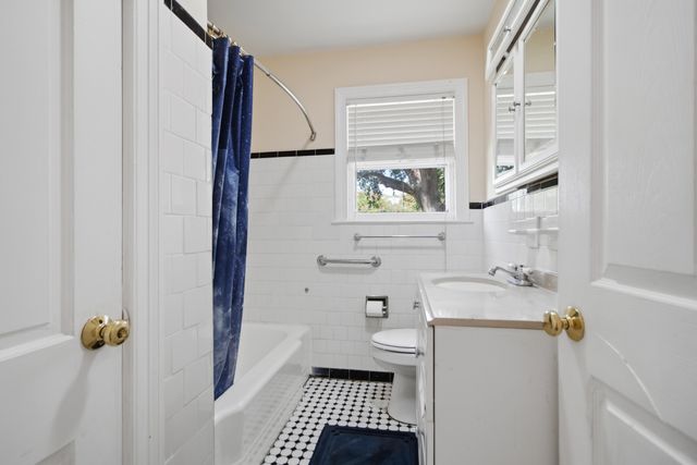 521 Saint Andrews Boulevard, Charleston, SC 29407