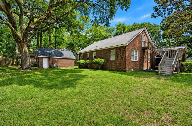 521 Saint Andrews Boulevard, Charleston, SC 29407