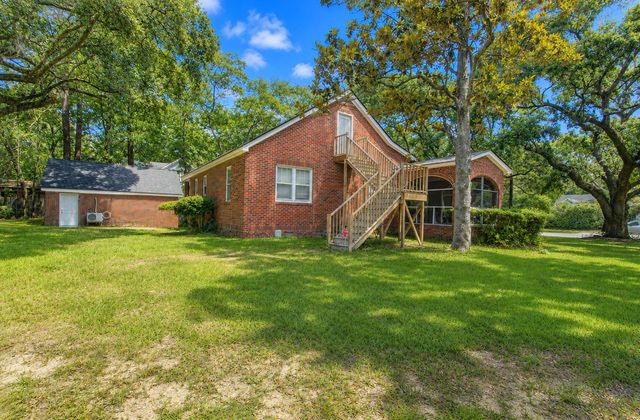521 Saint Andrews Boulevard, Charleston, SC 29407