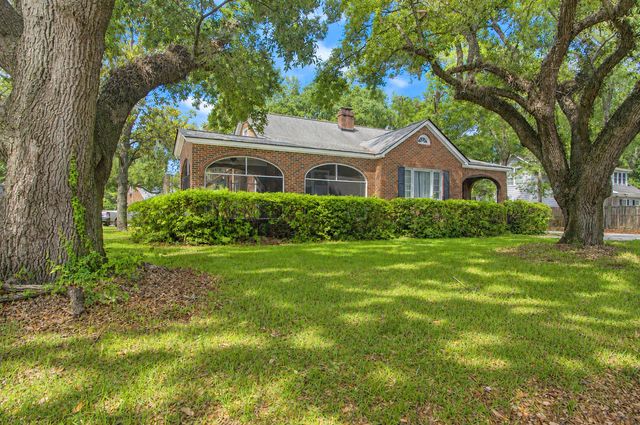 521 Saint Andrews Boulevard, Charleston, SC 29407