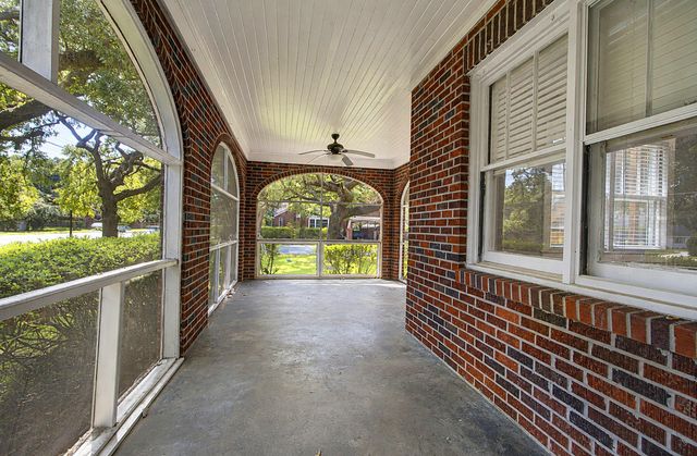 521 Saint Andrews Boulevard, Charleston, SC 29407