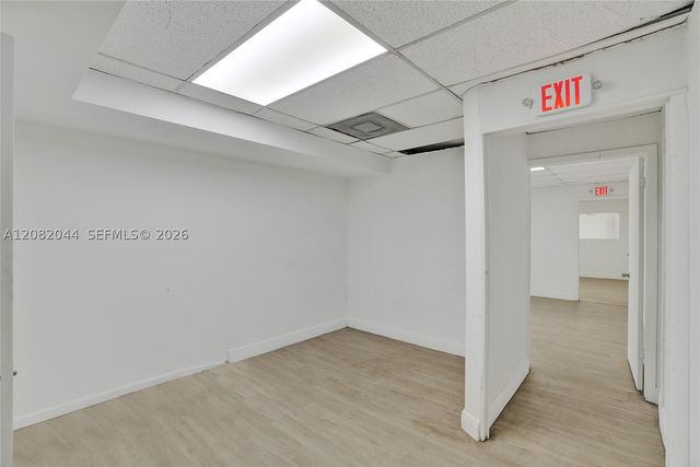 900 Flagler St, Miami, FL 33130