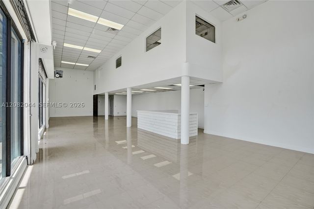 900 Flagler St, Miami, FL 33130