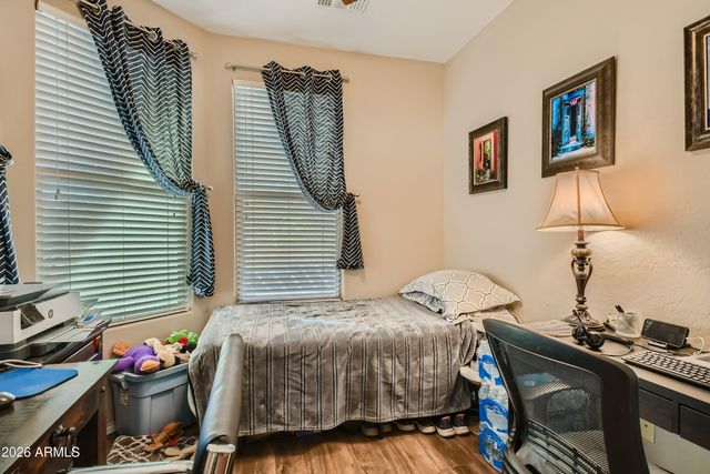 3439 W SAINT ANNE Avenue, Phoenix, AZ 85041