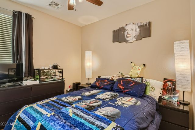 3439 W SAINT ANNE Avenue, Phoenix, AZ 85041