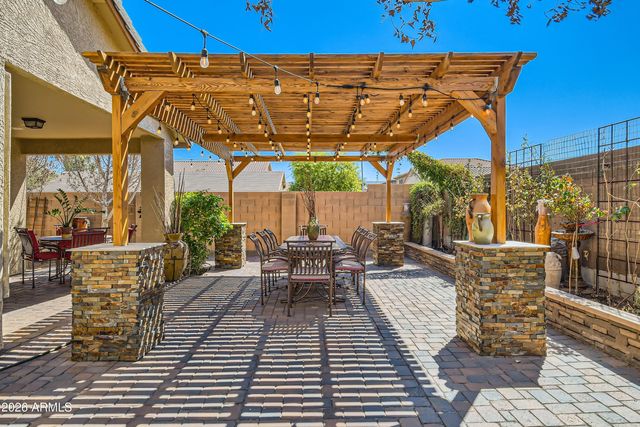 3439 W SAINT ANNE Avenue, Phoenix, AZ 85041