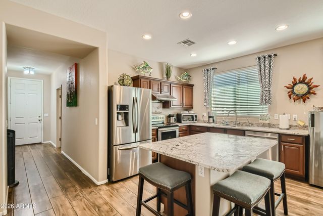 3439 W SAINT ANNE Avenue, Phoenix, AZ 85041