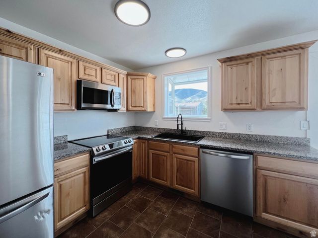 3808 S 8200 W, Magna, UT 84044