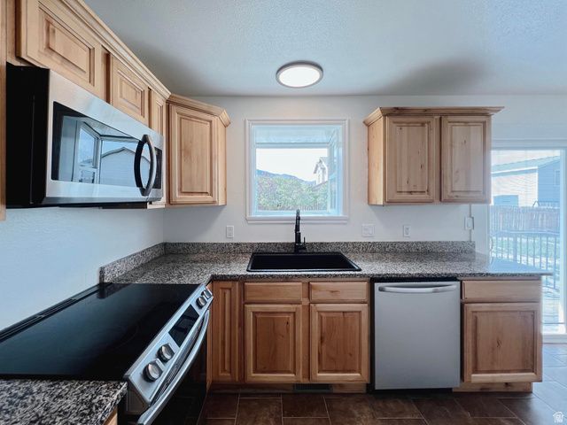 3808 S 8200 W, Magna, UT 84044