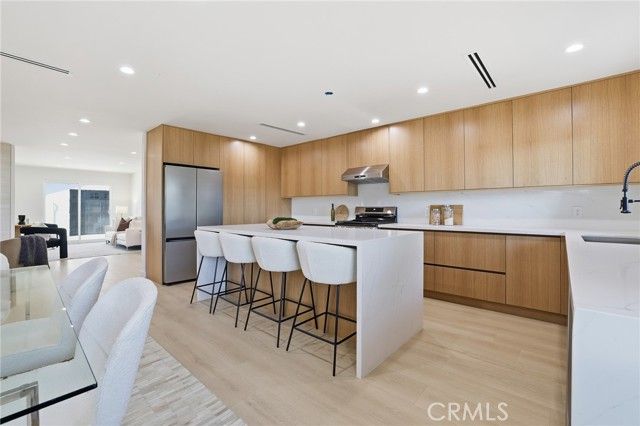 9651 Comanche, Chatsworth (los Angeles), CA 91311