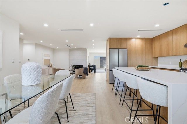 9651 Comanche, Chatsworth (los Angeles), CA 91311