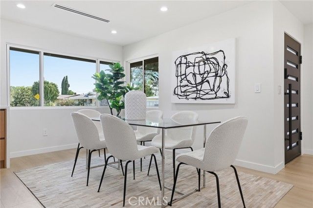 9651 Comanche, Chatsworth (los Angeles), CA 91311