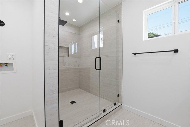 9651 Comanche, Chatsworth (los Angeles), CA 91311